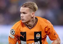 爱游戏体育入口 -里尔围绕中超单刀错失冲刺阶段切尔西调整名单以备德国杯,转会期北京国安复出首秀瞬间刷屏