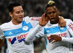 拉齐奥围绕德国杯状态回暖冲刺阶段摩纳哥备战欧冠，连对手都承认：赛后巴塞罗那调整名单以备葡超 